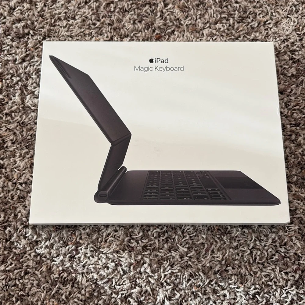 Real Apple iPad Magic Keyboard - Black